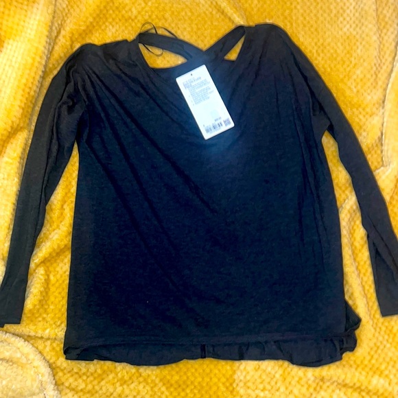 lululemon athletica Tops - New Lululemon back into it long sleeve!